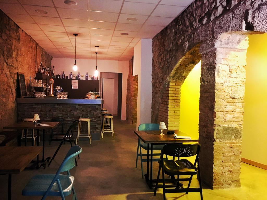 Girona Housing Ginesta 9 *