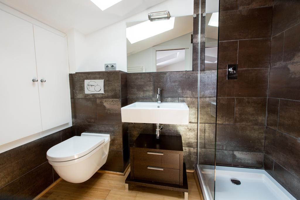 Girona Housing Ginesta 9 Girona