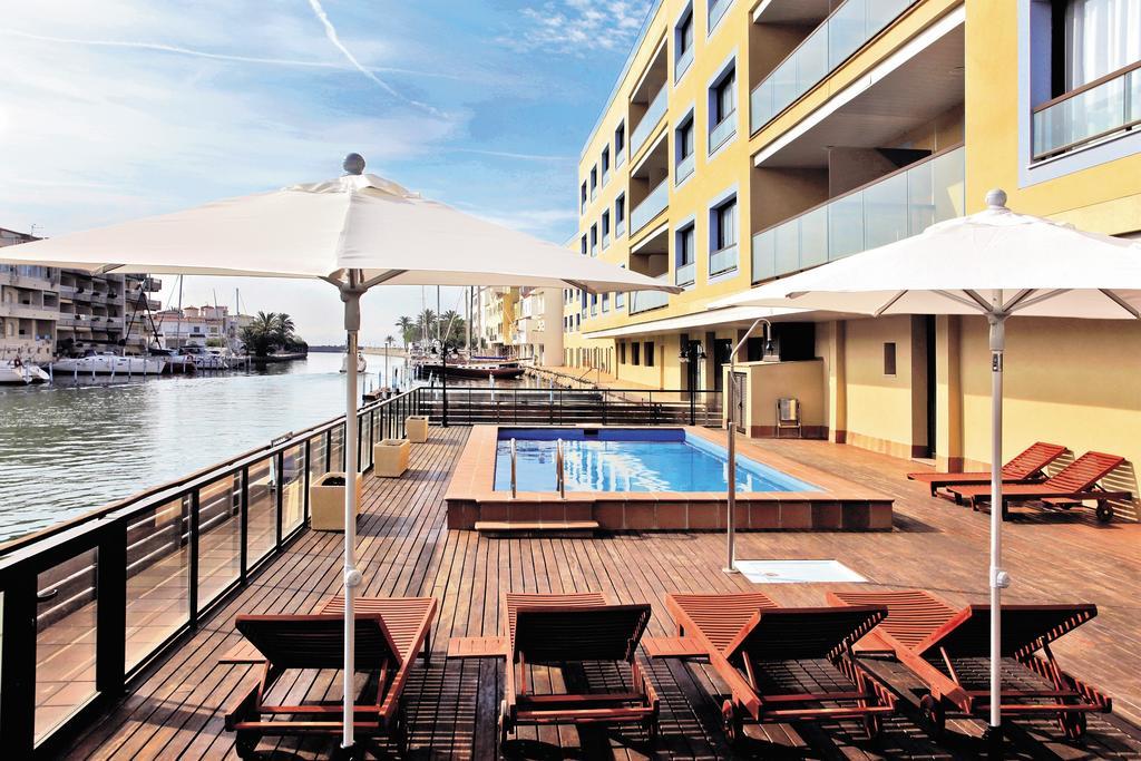 Pierre&vacances Marina *