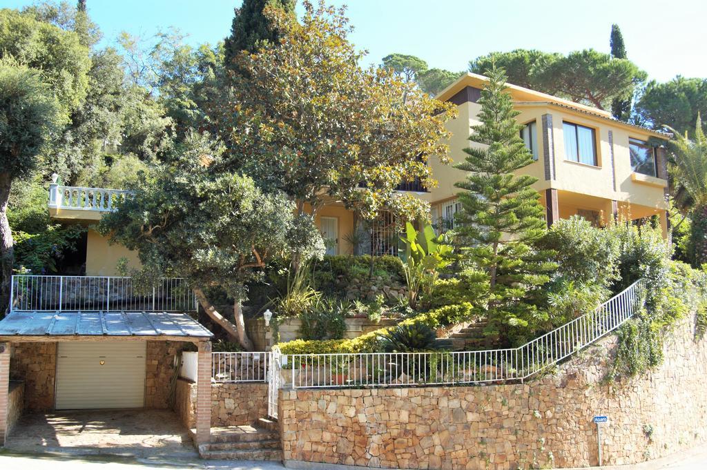 Martina Villa Tossa de Mar