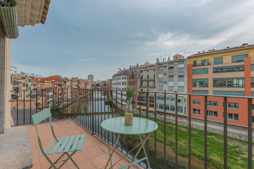 Flateli Ballesteries Apartment Girona