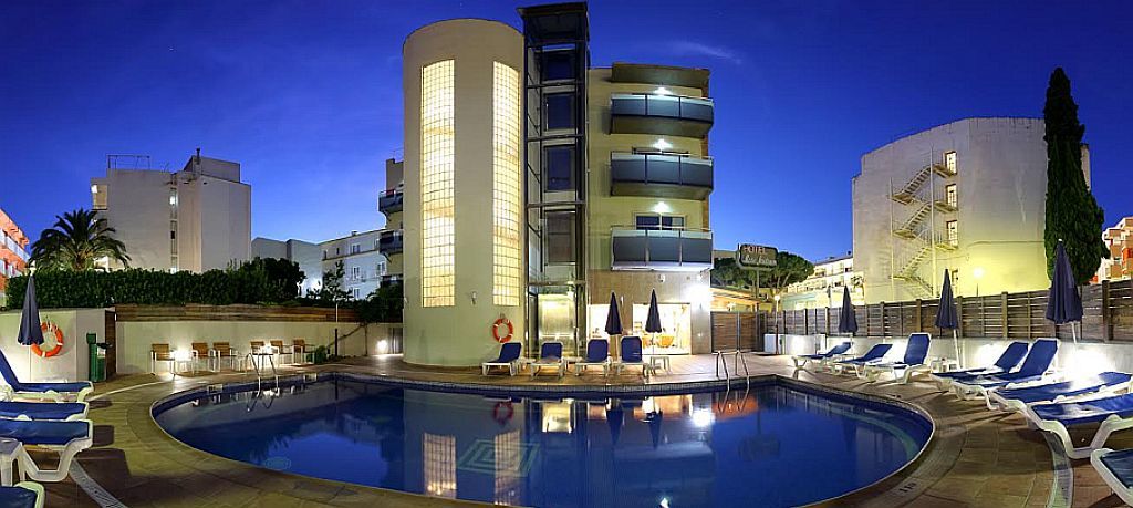 Tossamar And Hotel