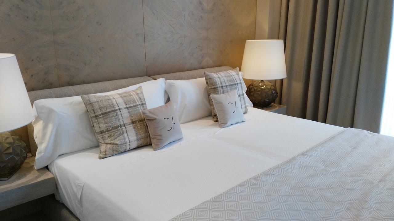 Cosmo Aparthotel 4*