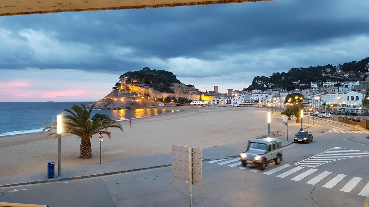 Lydia's With Castle View Apartamento