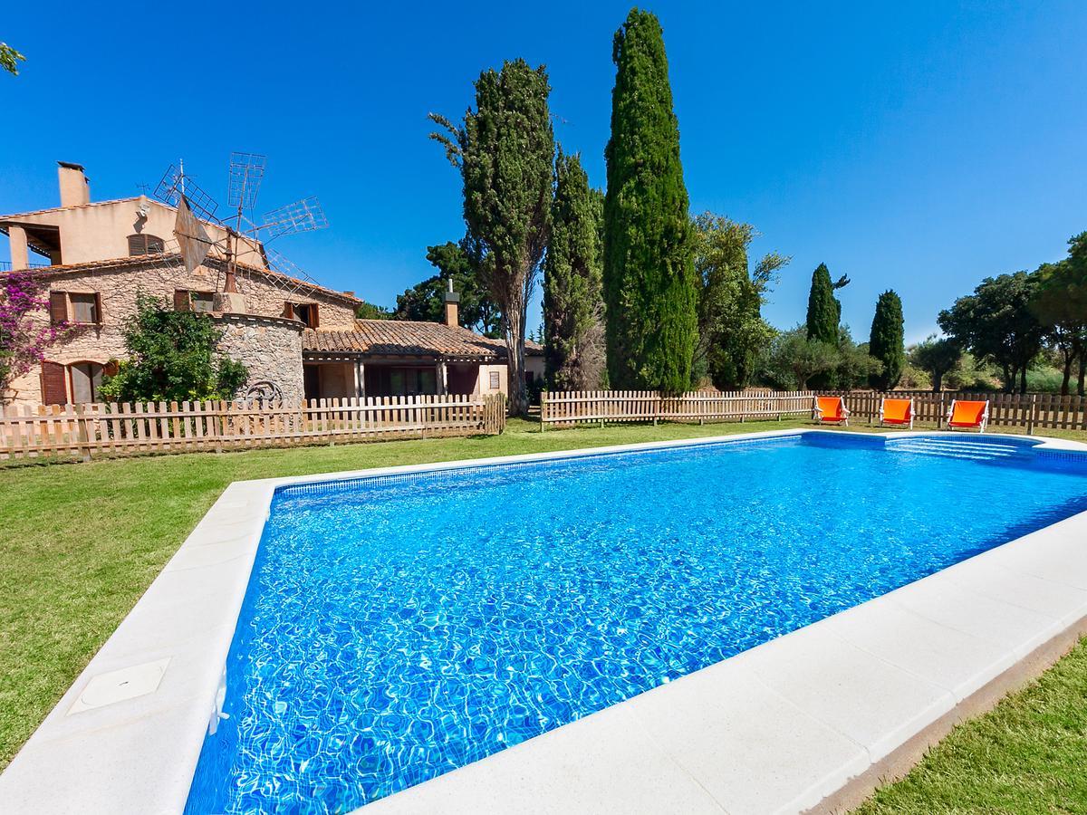 Holiday Mas Moli Vall-Llobrega