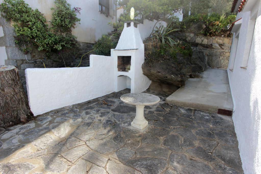 Inmosantos Casa Tordera Holiday home Roses