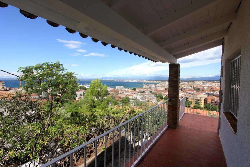 Holiday home Inmosantos Casa Tordera