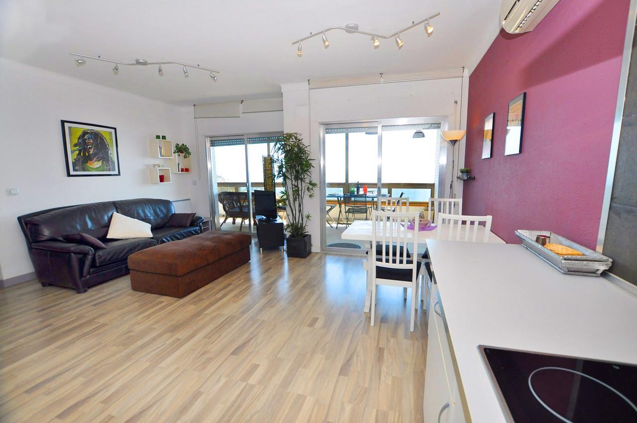 Apartamento 1089 Puig Rom - Apivend Immo *