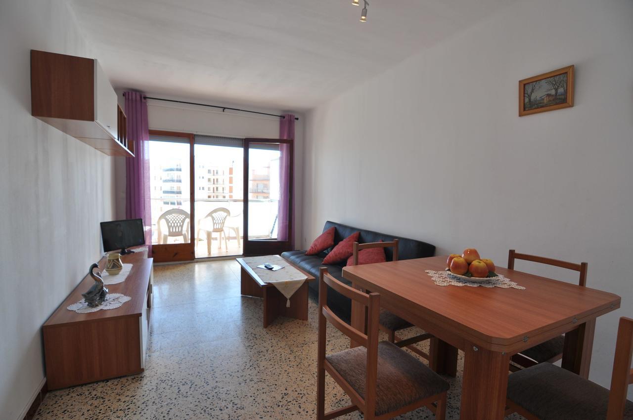 Rnet - Ii Apartamento Rosas