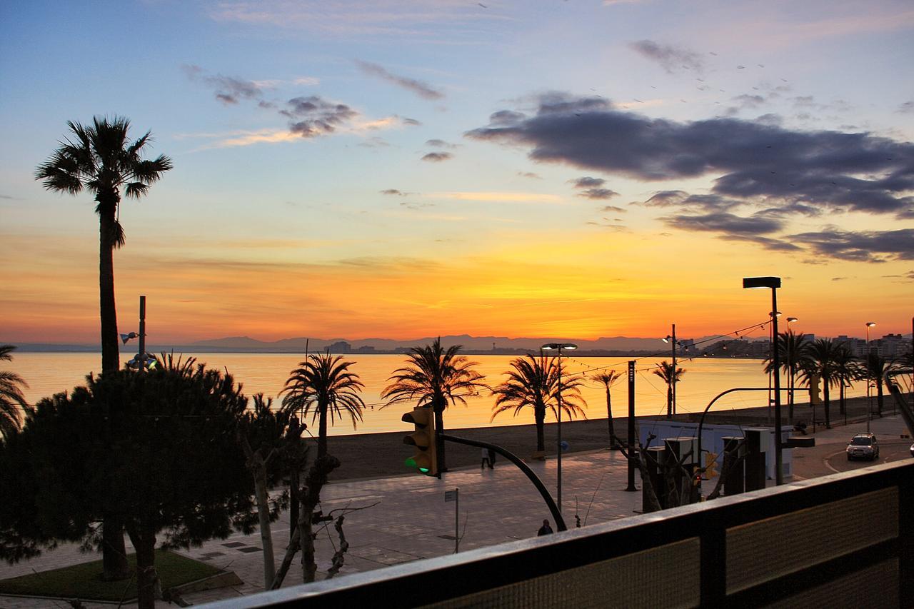Apartamento Primera Linea De Mar Centro