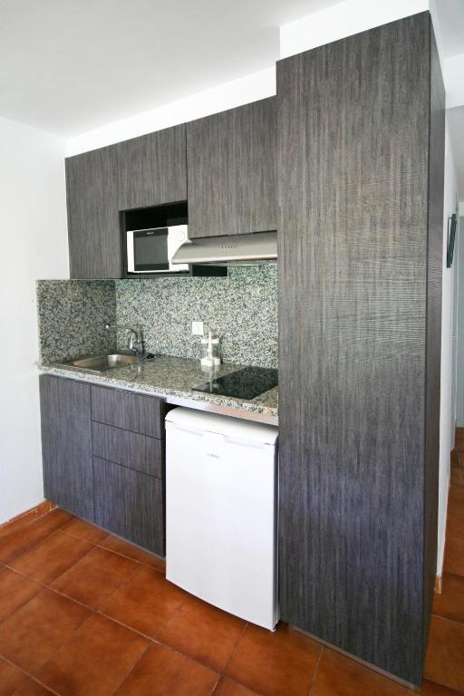 Apartment Residencial Super Stop *