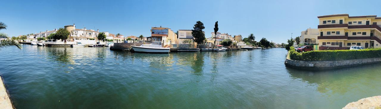 Port Sotavent 16a - Apartamento En La Marina De - Piscina Comunitaria, - Parking - Vistas Al Canal - Cerca Centro Y Playa Apartment Empuriabrava