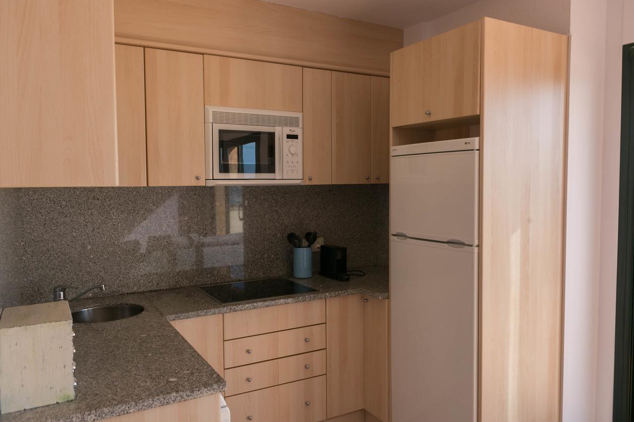 Apartamento 2 Bedroom Close To The Center Of Begur. Terrace And Panoramic Sea Views *