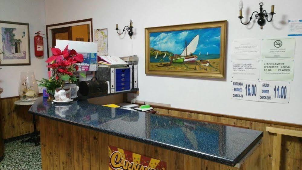 Hotel Creus Rosas