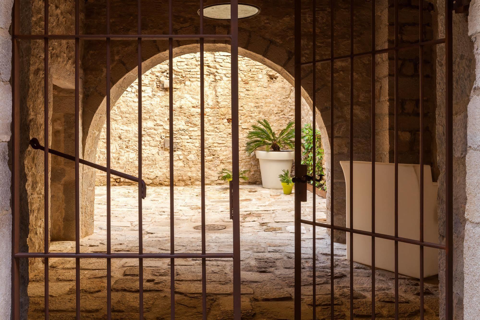 As Palau Dels Alemanys Boutique Monument Aparthotel Girona