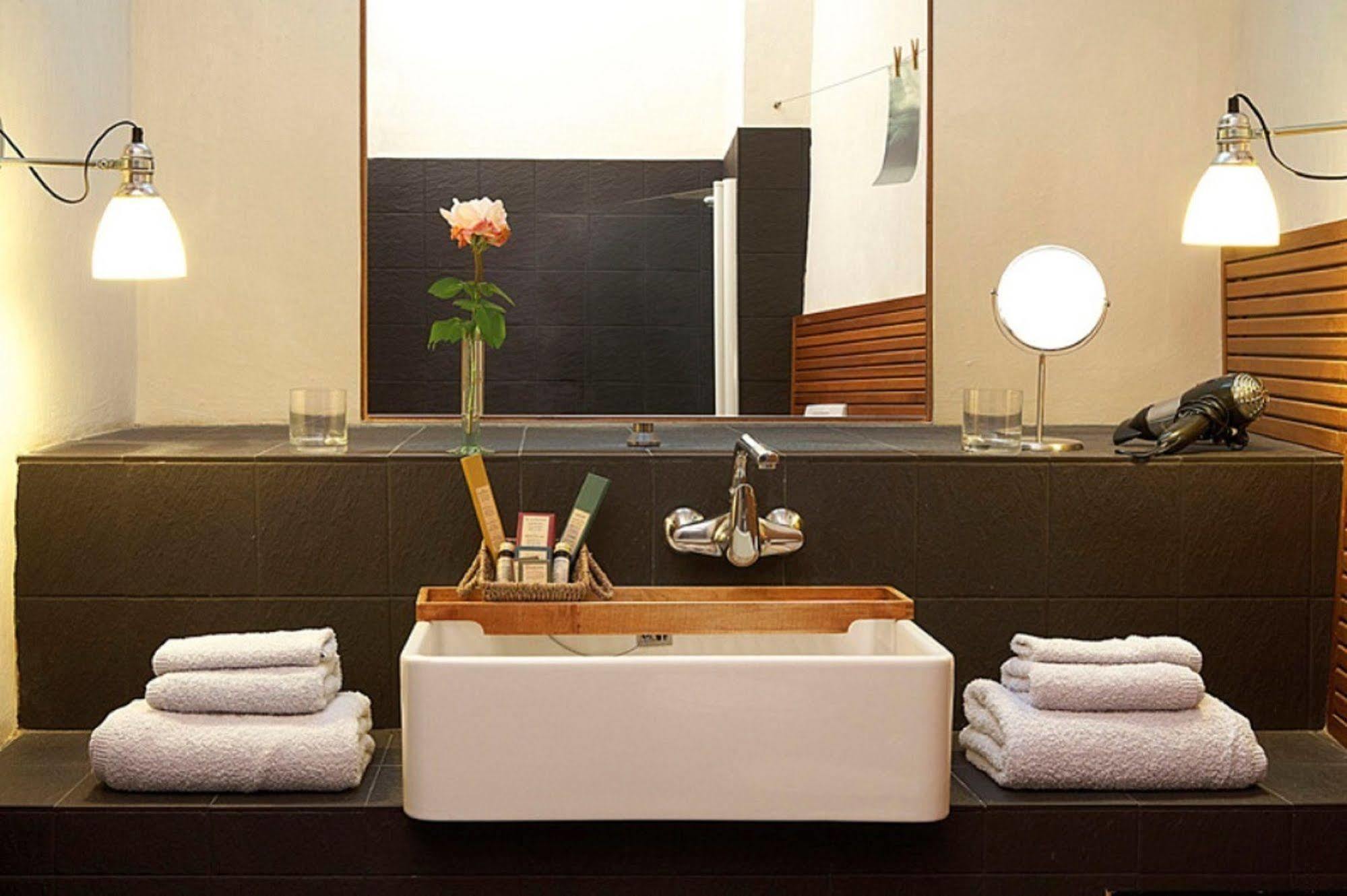 La Placa Hotel 3*