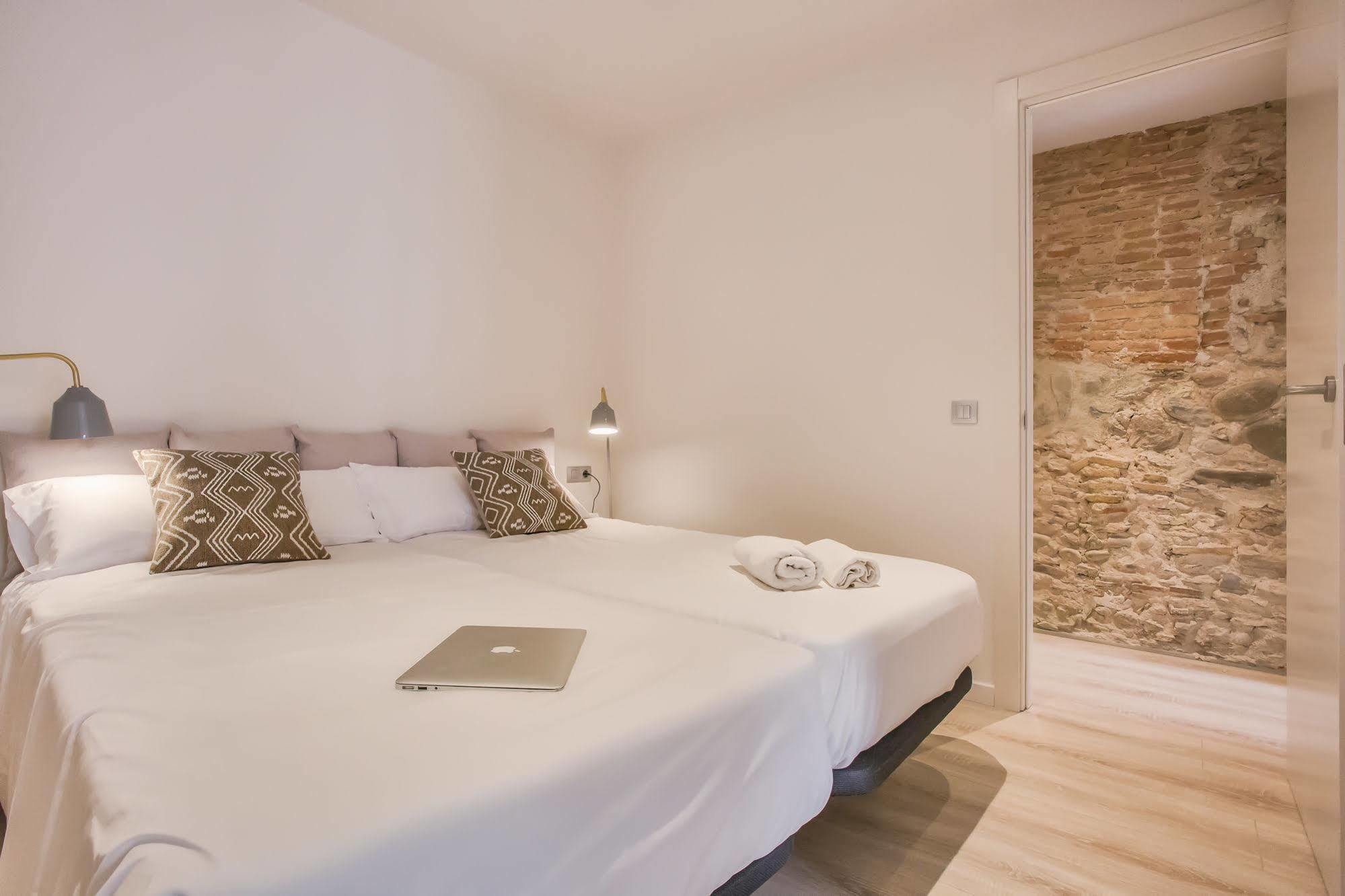 Apartment Flateli - Placa Catalunya 22 *