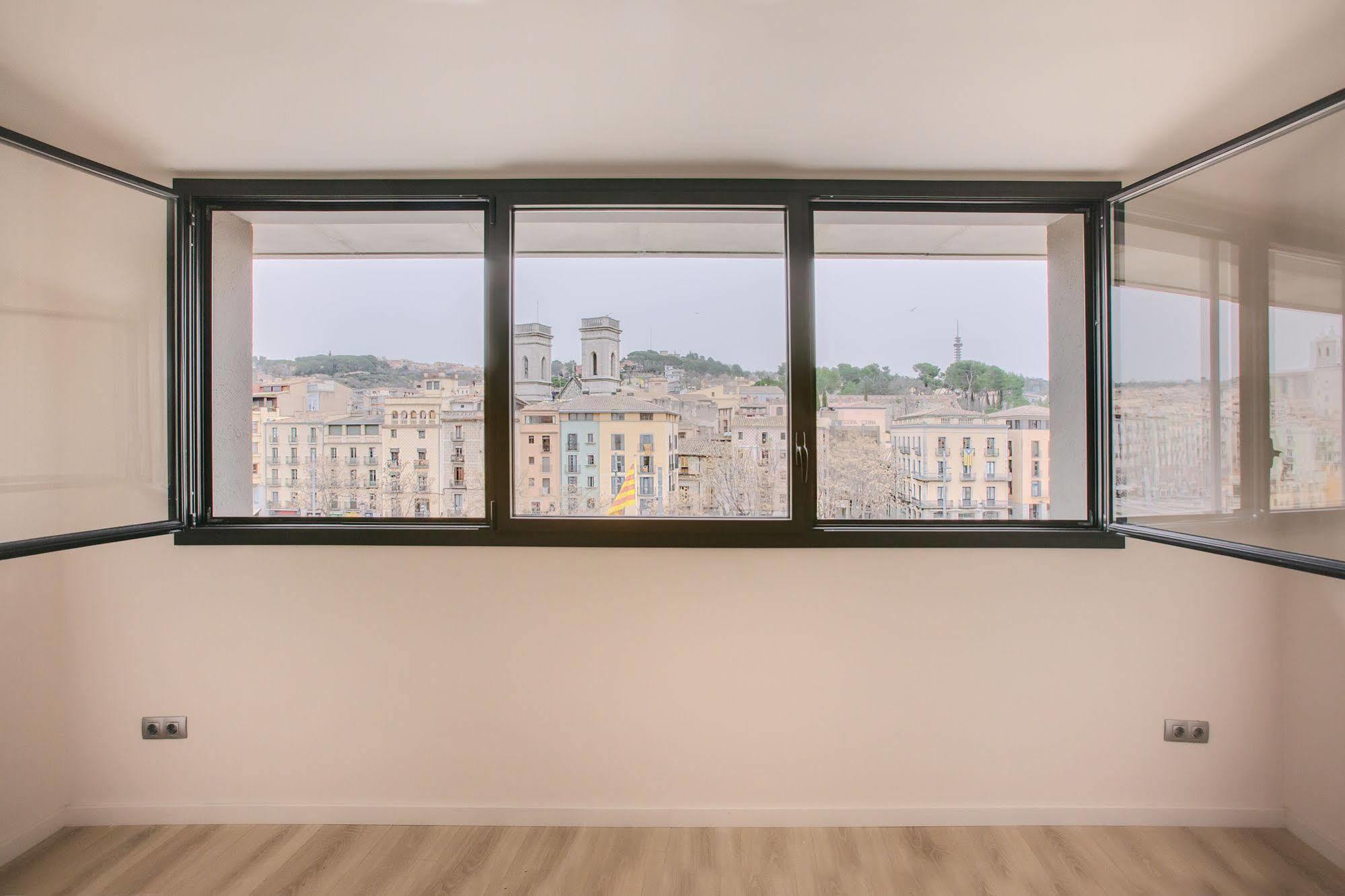 Flateli - Placa Catalunya 22 Apartment Girona
