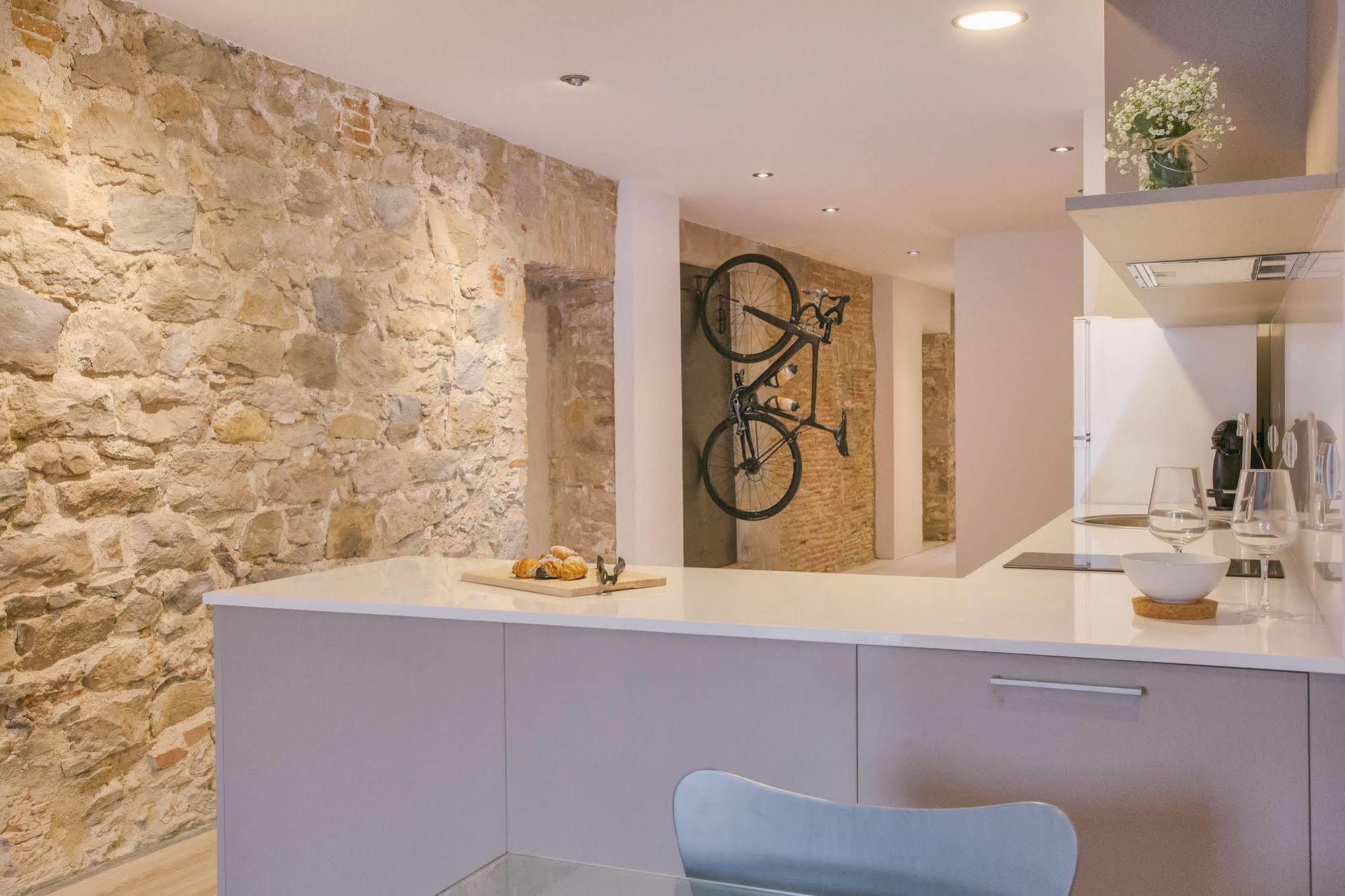 Flateli - Placa Catalunya 22 Girona