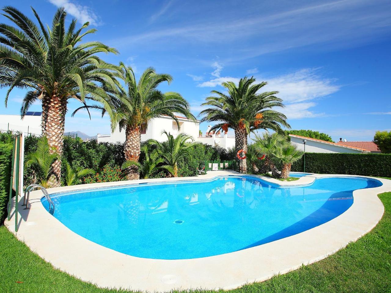 Palmiers I-10 By Interhome * Llançà