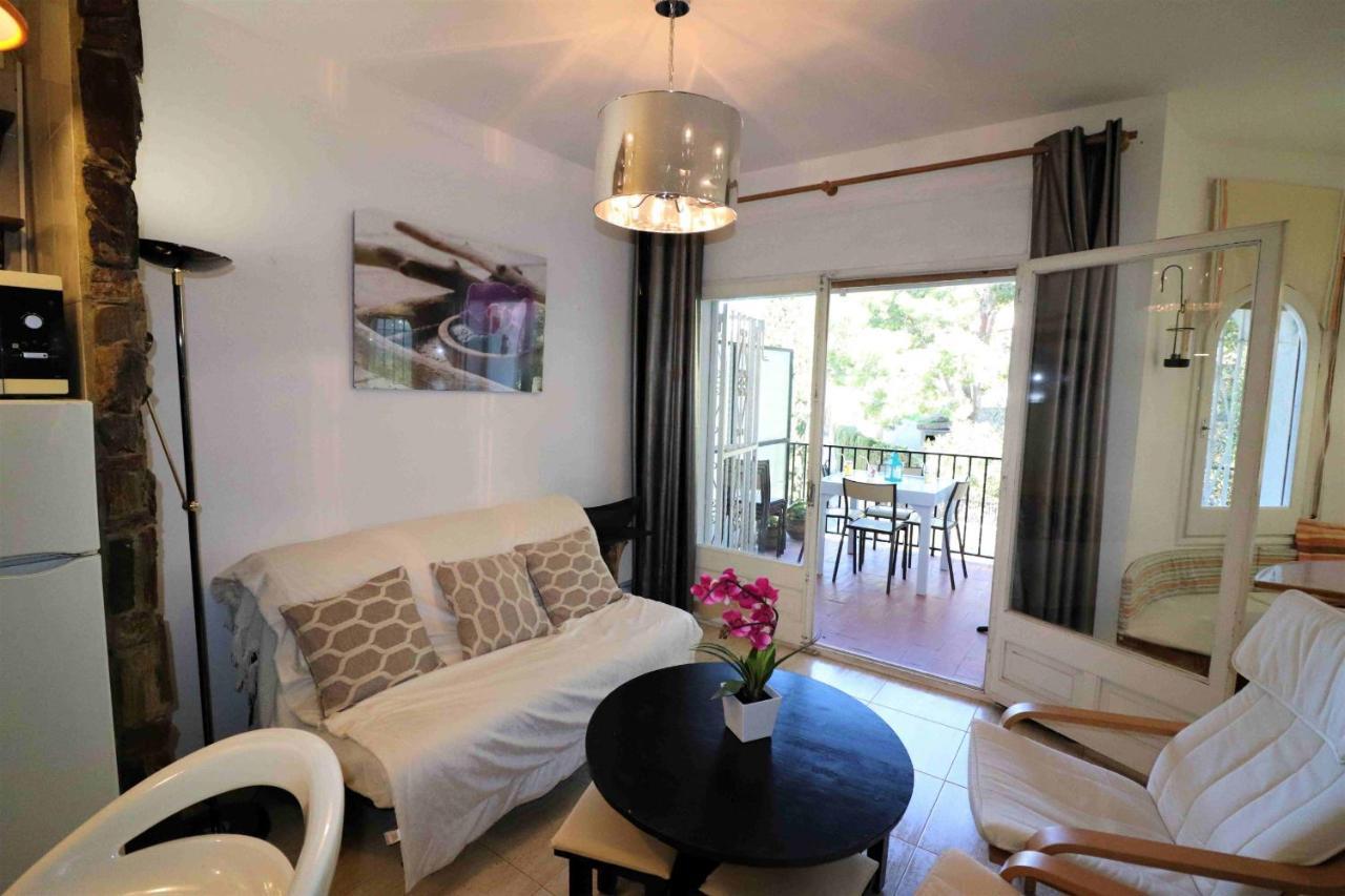 Pujada Puig Rom 126 -immo Barneda Apartment
