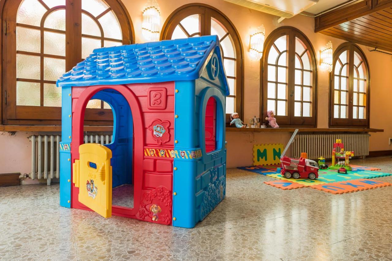 Hotel Mercedes 3*