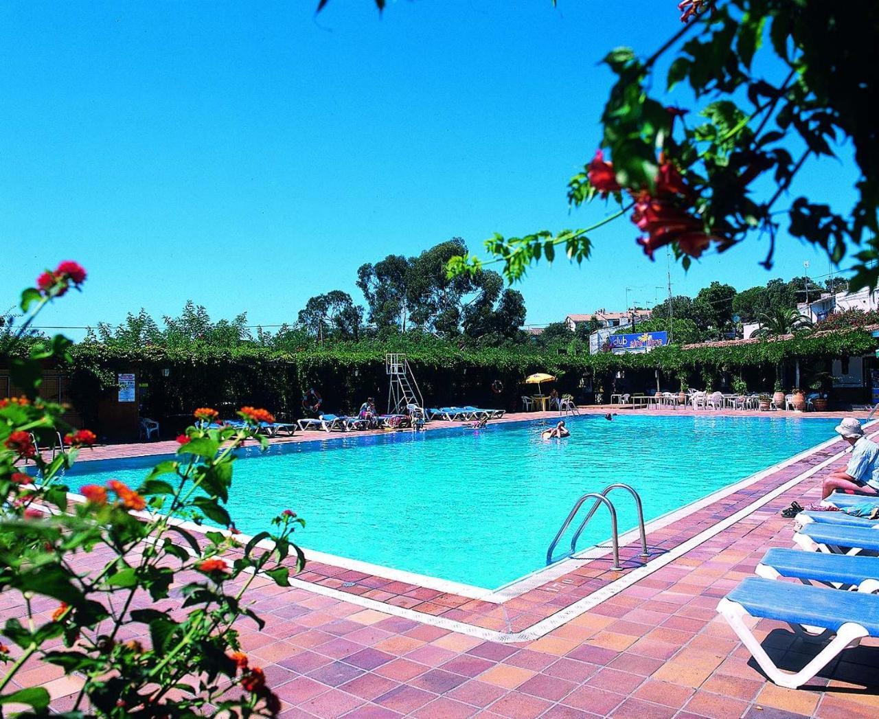 Club Aire Libre *