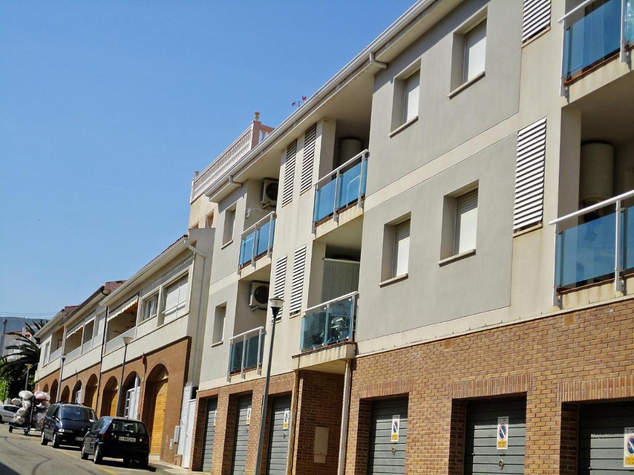 Laimar By Interhome Llanca