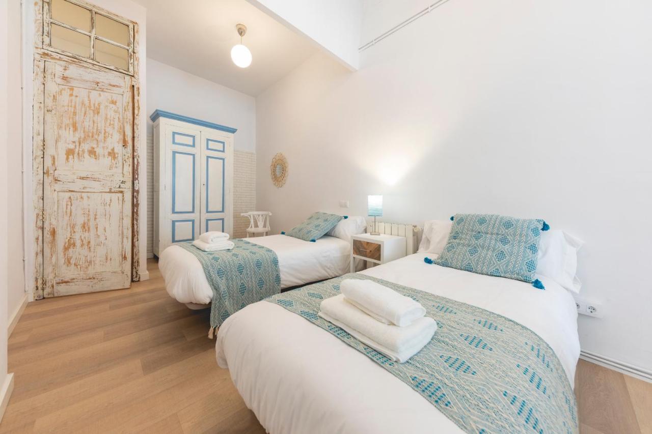 Apartment Bravissimo Placa Del Vi, Authentic Historic