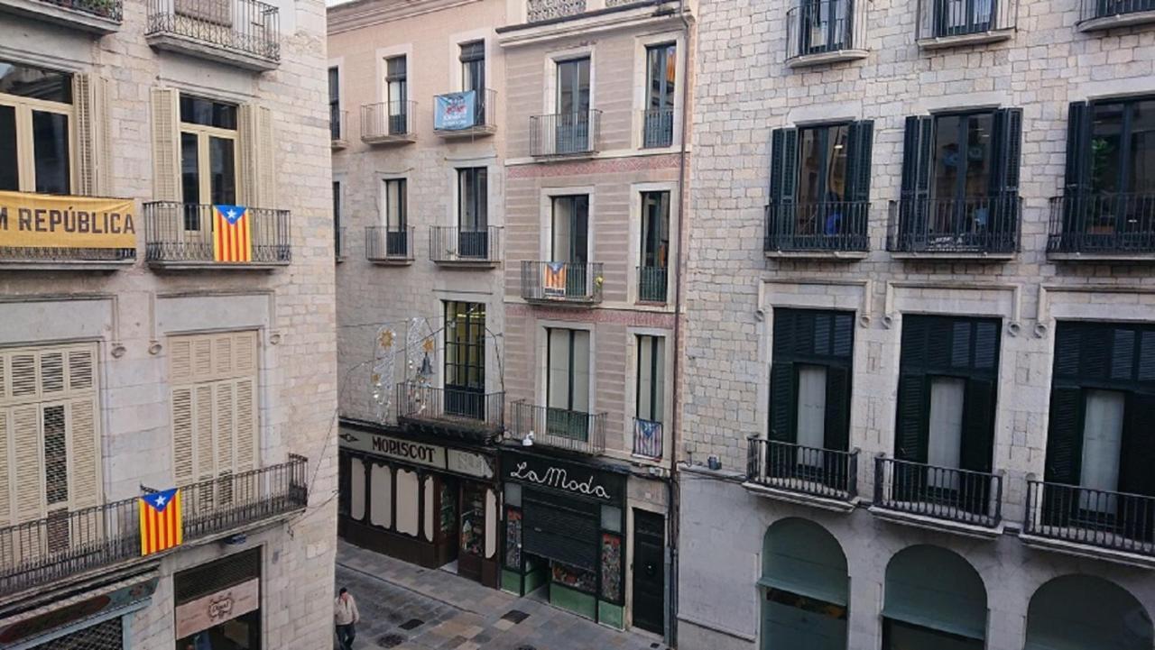 Bravissimo Placa Del Vi, Authentic Historic Apartment