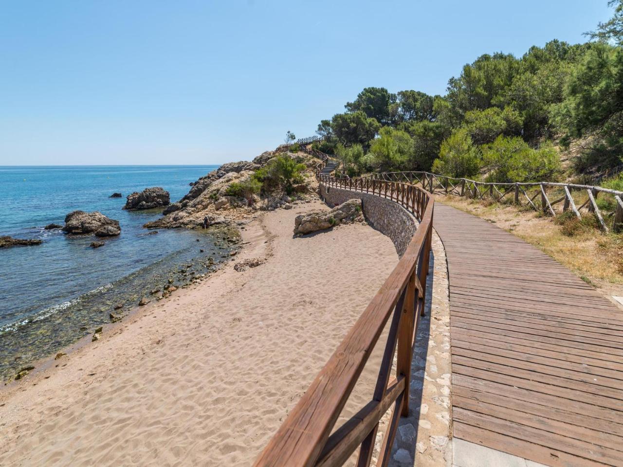 Aina L' Escala