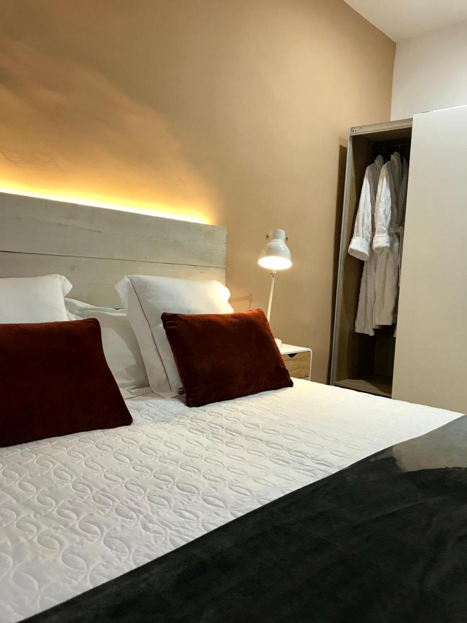 Apg Palau Salieti 2 Apartment Girona
