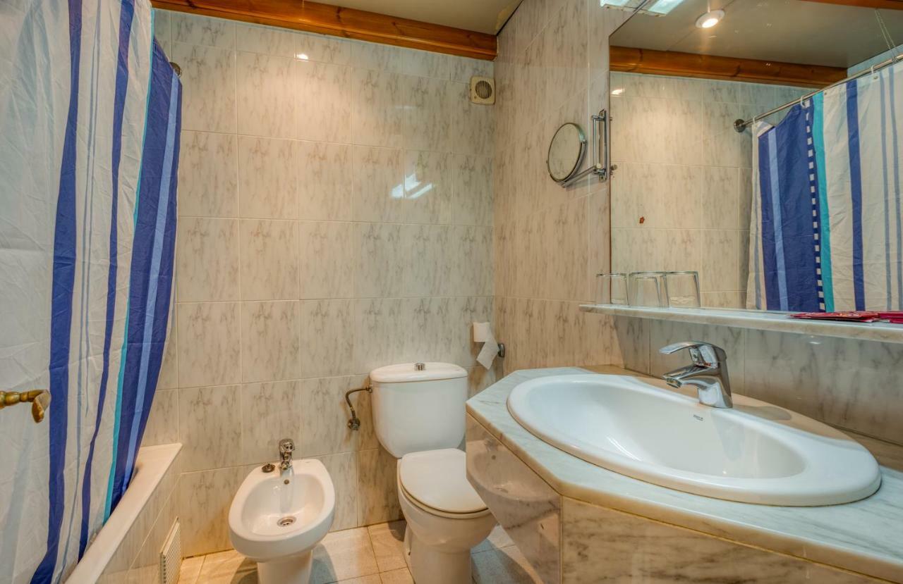 Guest house Restaurante El Roser