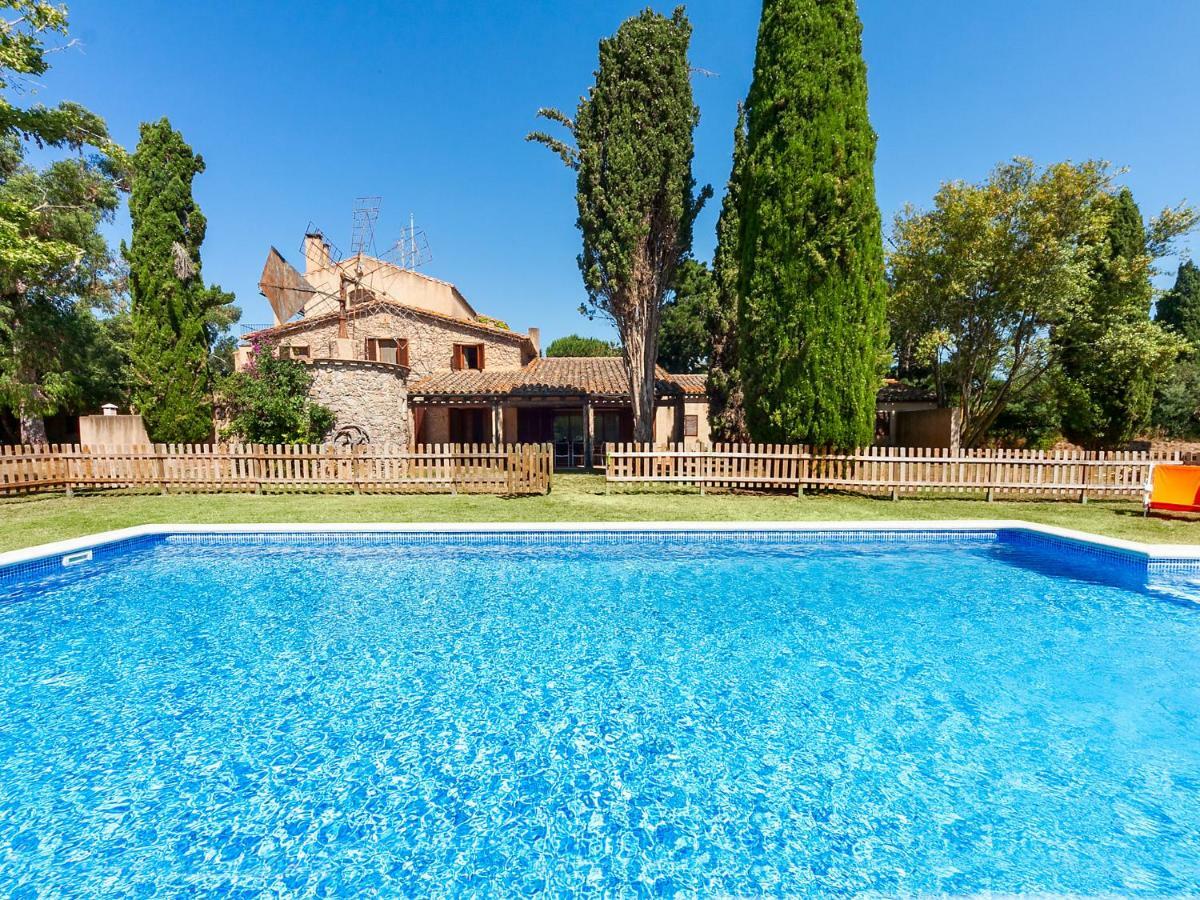 Holiday Mas Moli * Vall-Llobrega