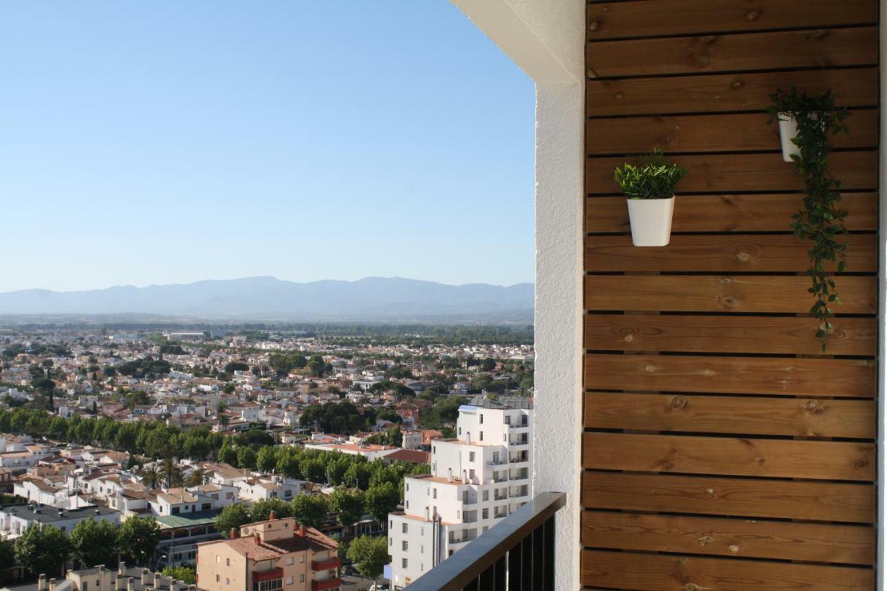 Empuria D-luxe Apartamento *