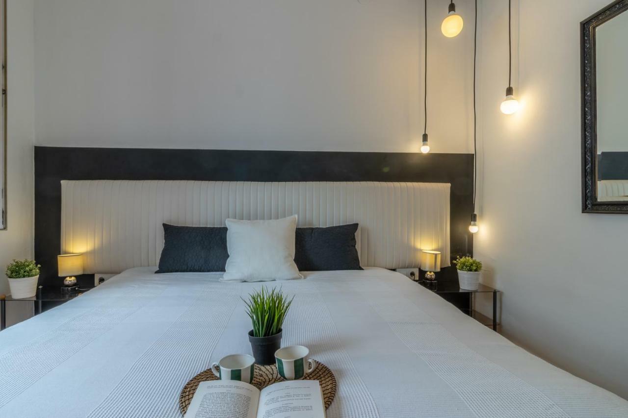 Villa Goldhome - Montseny 11 - Private Heated Pool Empuriabrava