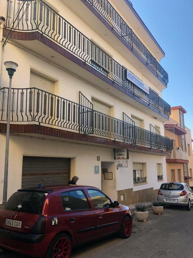 Pau Guest house Llanca