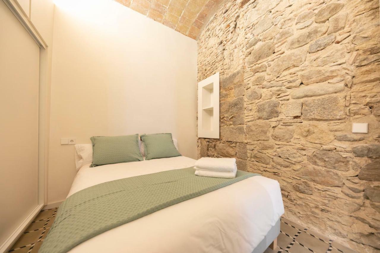 Bravissimo Mercaders, Beautiful 3 Bedroom Apartamento *