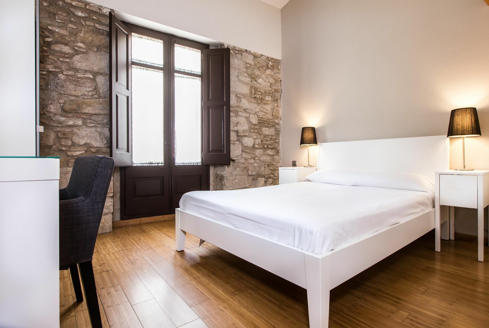 Girona Housing Ginesta 9 Apartment *
