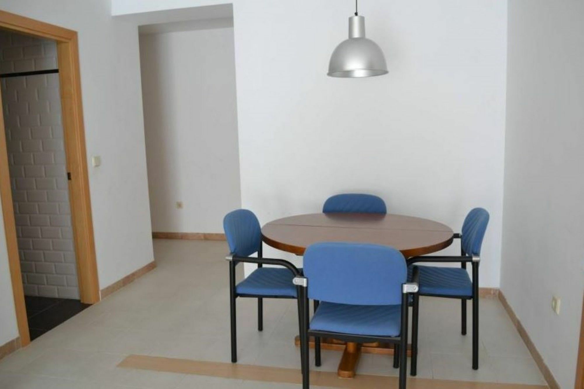 In Llanca, Gerona 103487 By Mo *