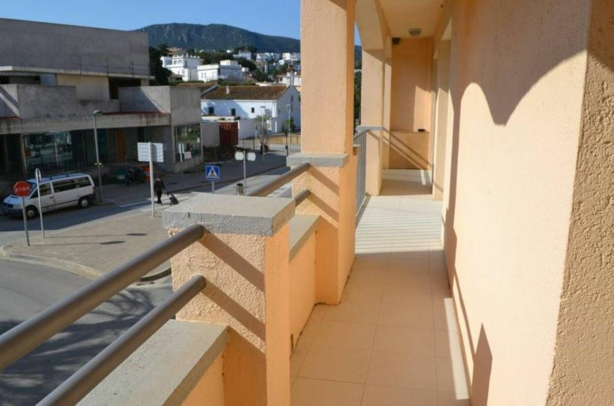 In Llanca, Gerona 103487 By Mo