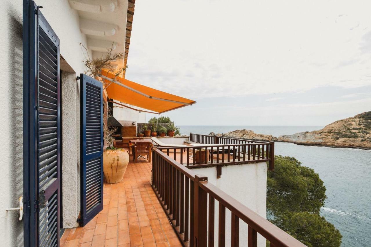 Com En Un Vaixell Apartamento