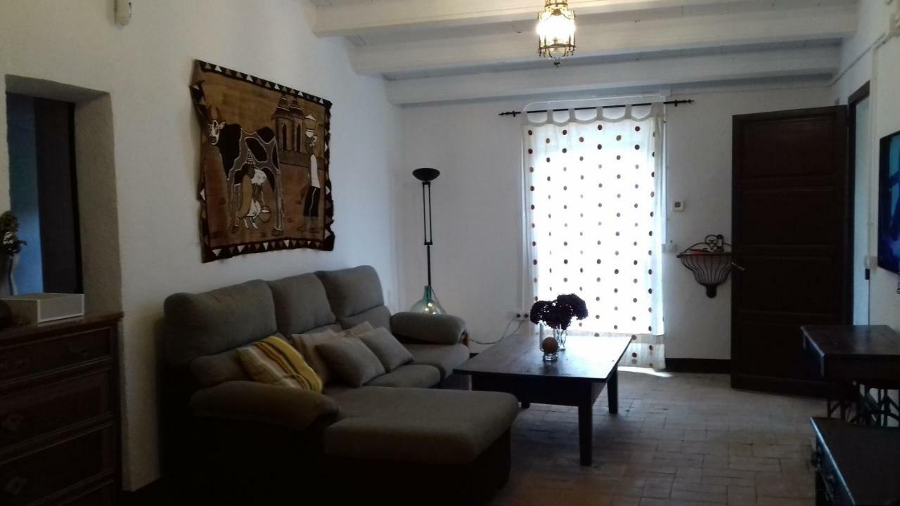 Casa rural Mas De Les Canyes *