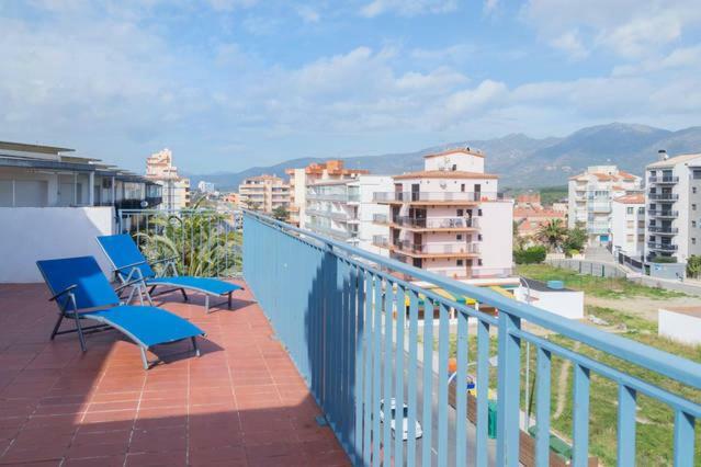 Aquarium 42 Big Terrace 50 M2 Roses