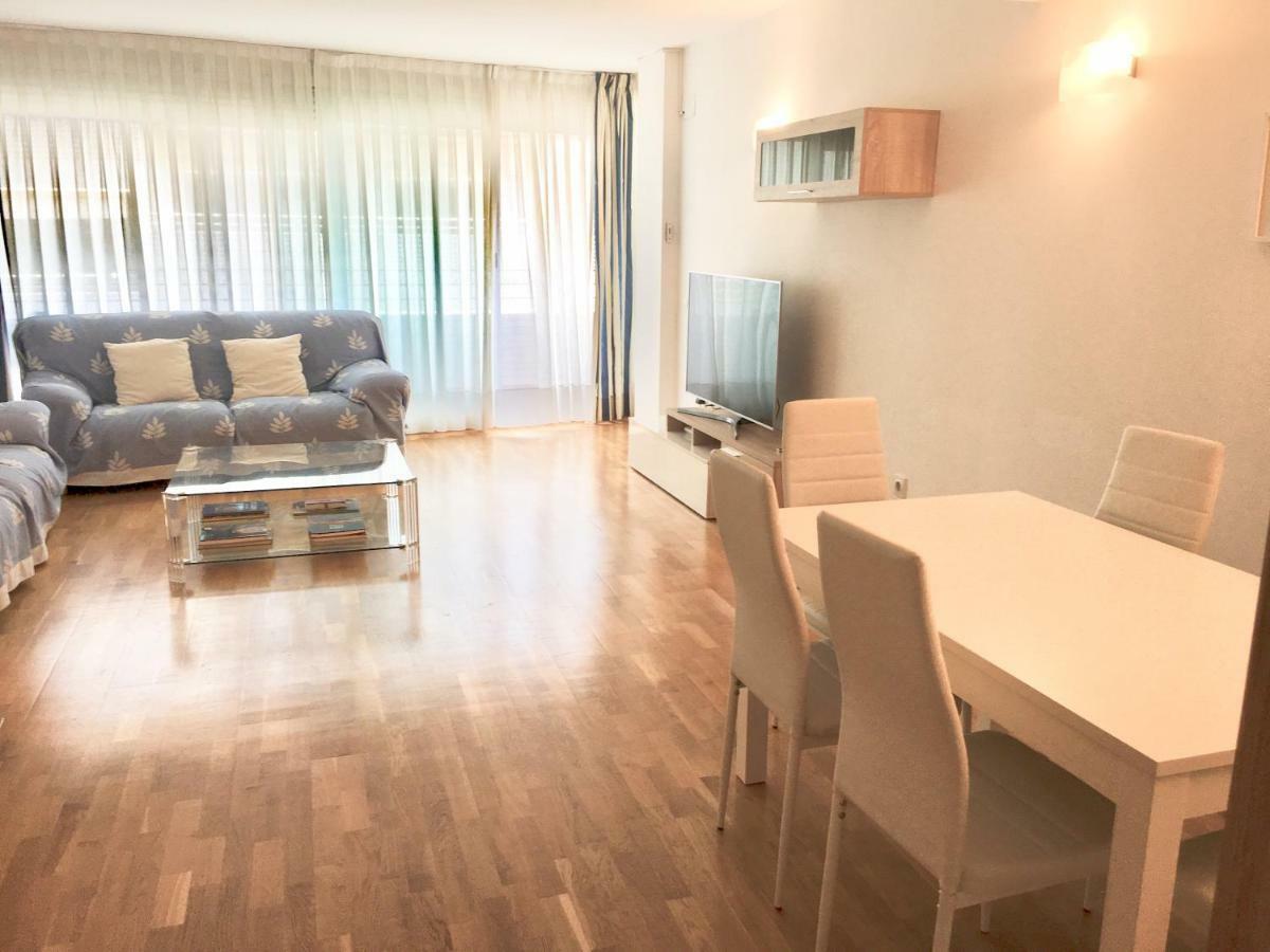 Ancora Frontbeach Luxury *