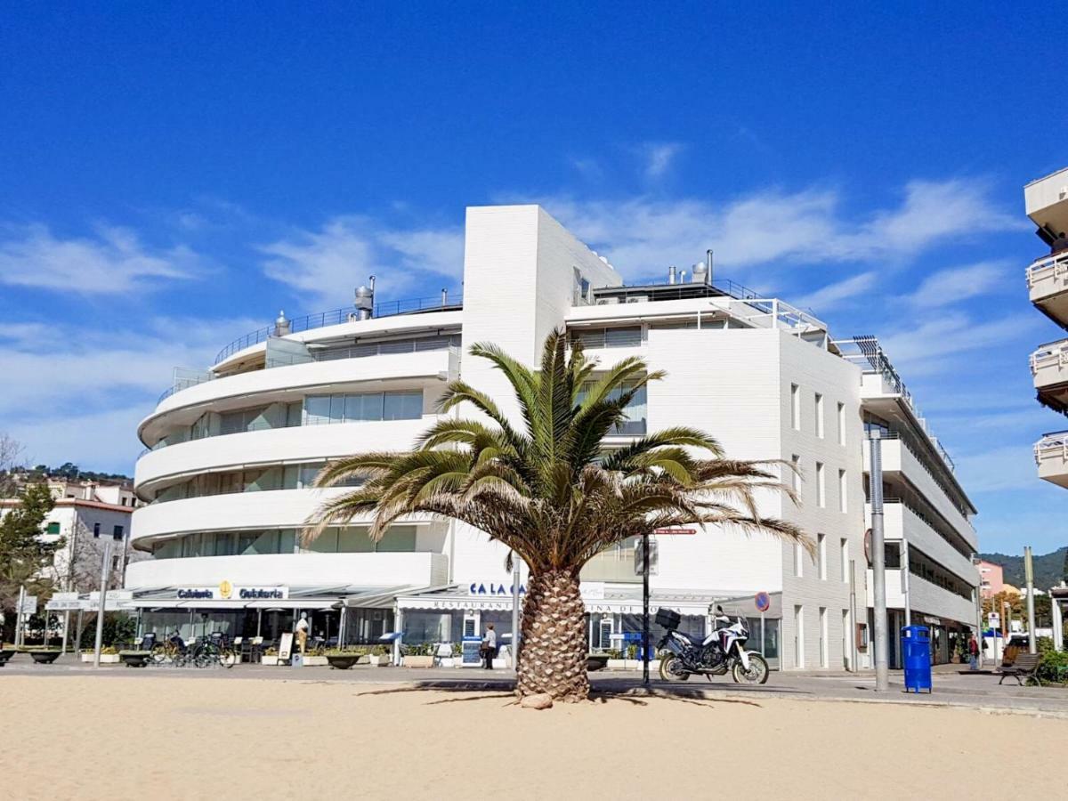 Ancora Frontbeach Luxury Apartment *