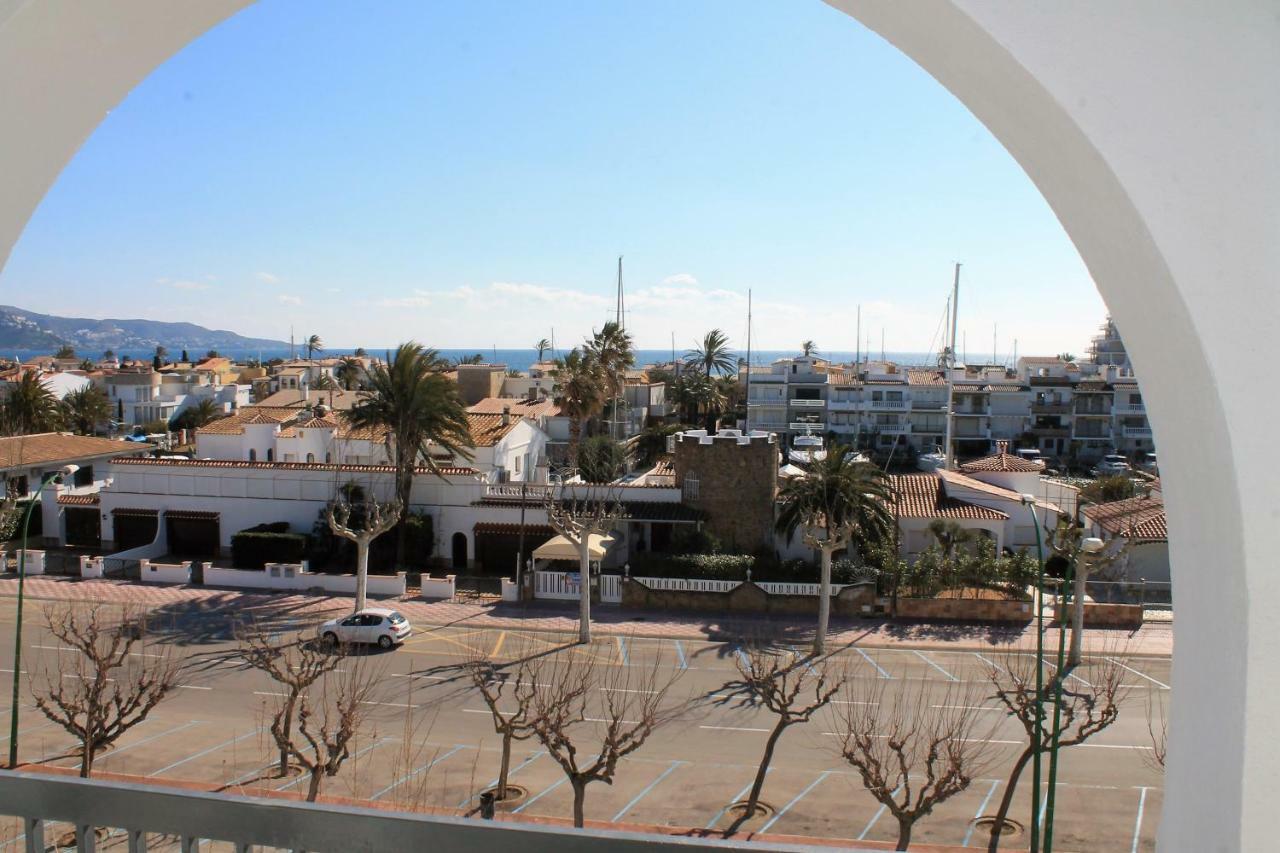 Apartment Absolute Empuriabrava