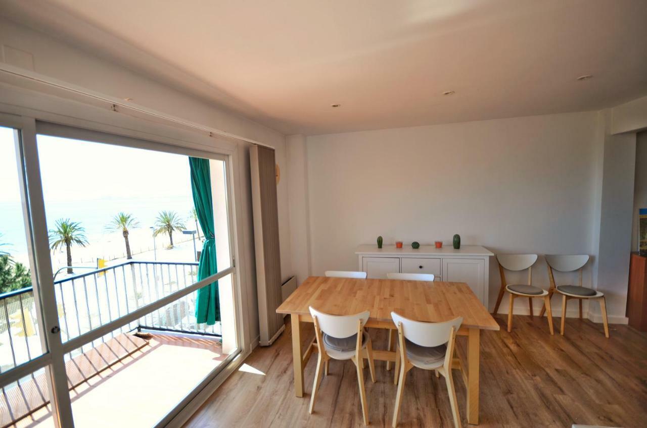 Apartamento Primera Linea De Mar Centro