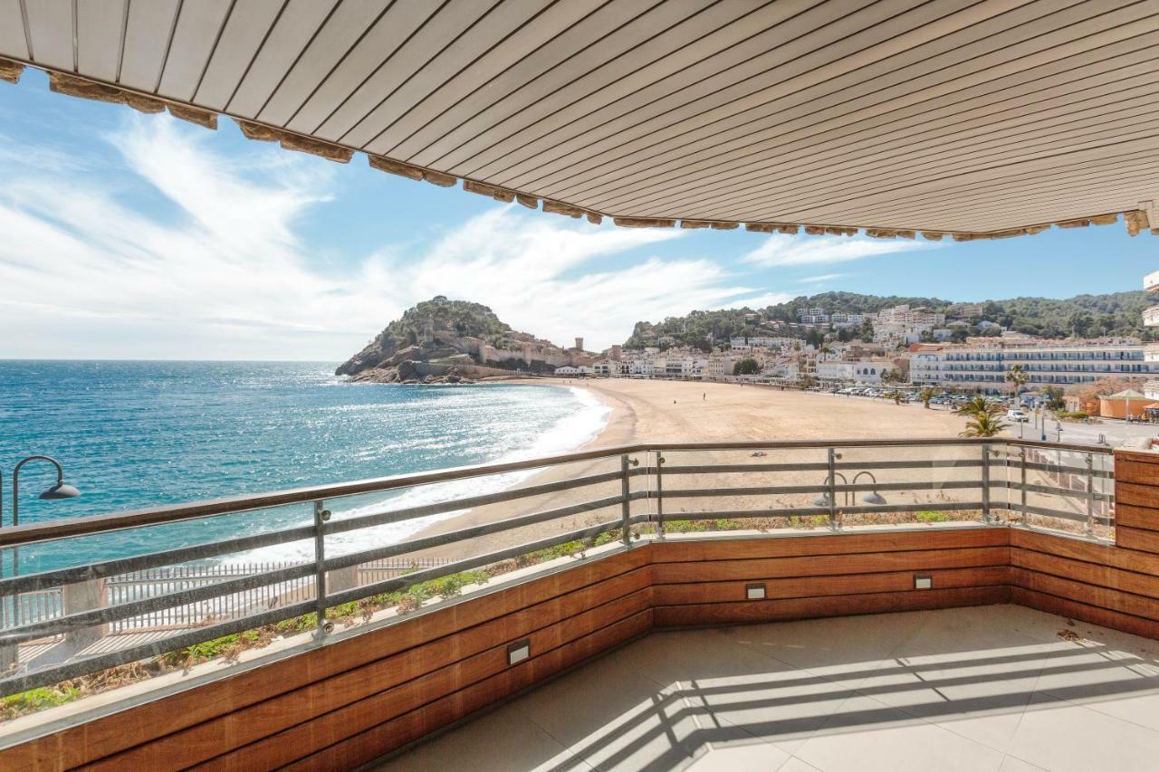 Tossa De Mar Beach *