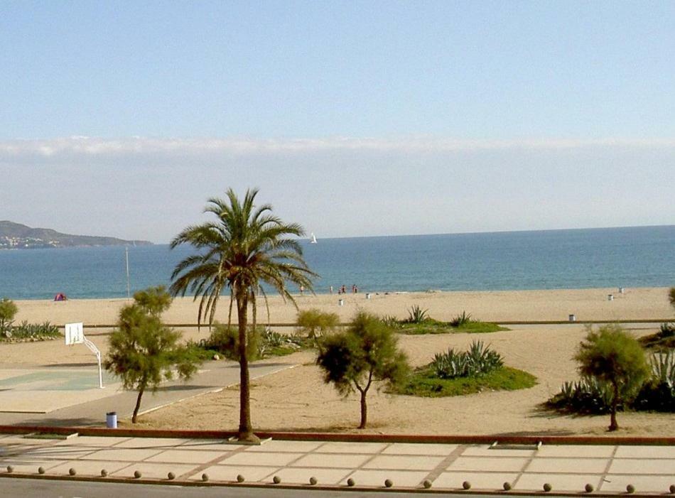 Blau Cel Apartment Empuriabrava